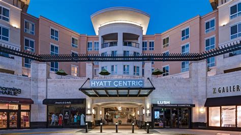 BEST Hotels near Market! Market! Mall .